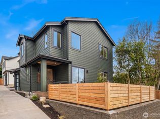 11722 82nd Ave NE #A, Kirkland, WA