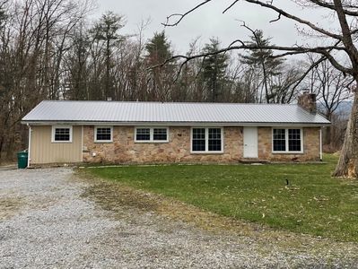 1098 Pond Rd, Muncy, PA, 17756