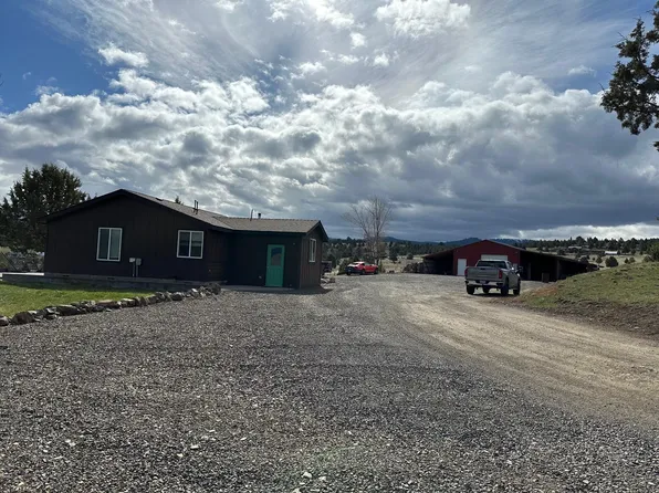 26331 Laycock Creek Rd, Mount Vernon, OR 97865