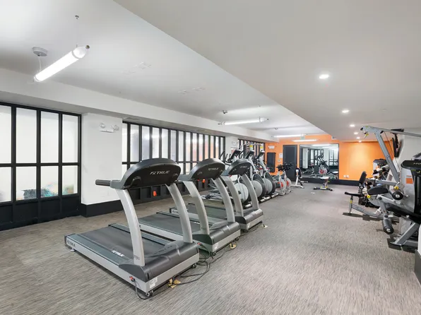 51 Jay Street image 11 of 12