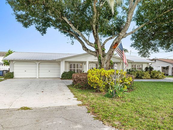 2nd image of 3324 Sunrise Boulevard