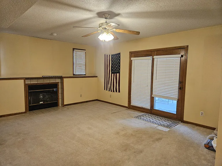 801 Gillespie Dr — Photo 13