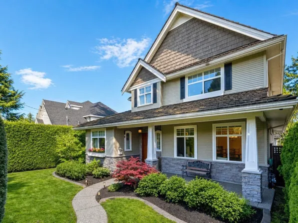 1930 140th St, Surrey, BC V4A 4H3