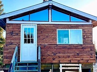 68021 Jolly Ave, Anchor Point, AK 99556