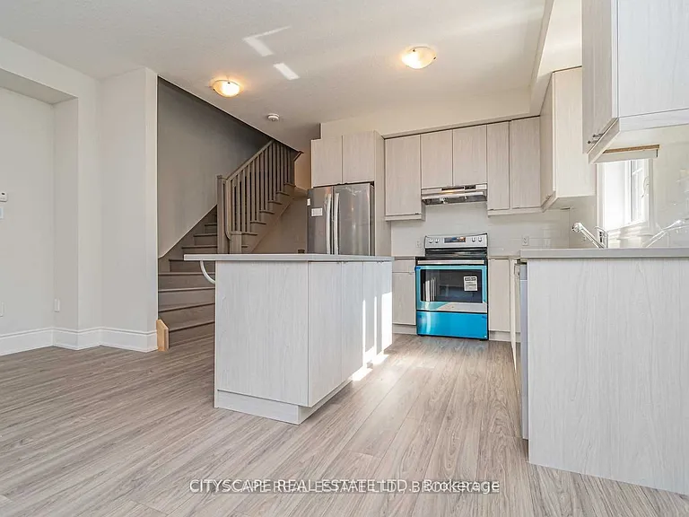 565 Wedgewood Dr — Photo 6