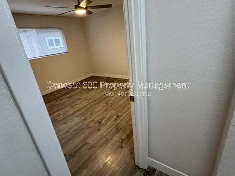 9840 Cedar St #9 — Photo 23