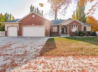230 Hampton Ln, Idaho Falls, ID 83404