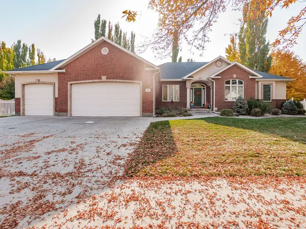 230 Hampton Ln, Idaho Falls, ID 83404