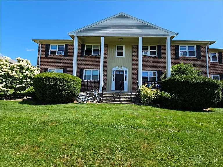70 Carroll Ave #1004 — Photo 37