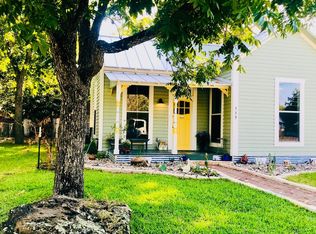 339 N Washington Ave, New Braunfels, TX 78130