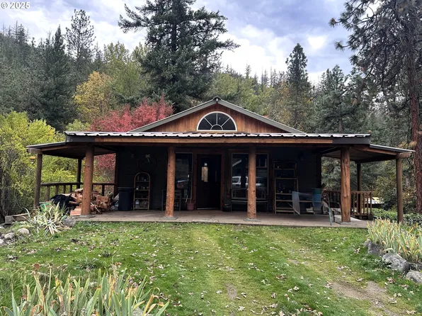 4539 Highway 238, Jacksonville, OR 97530