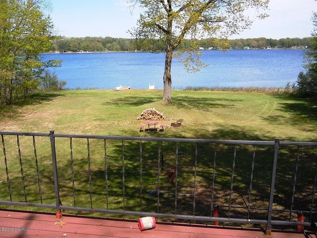 14660 S Hillview Lake Dr photo 1