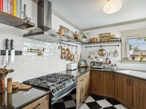 2624 Ryan Ave, Fort Worth, TX 76110