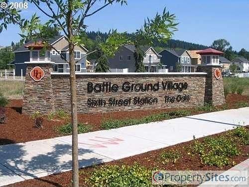 5th image of 420 SE 11th Ave