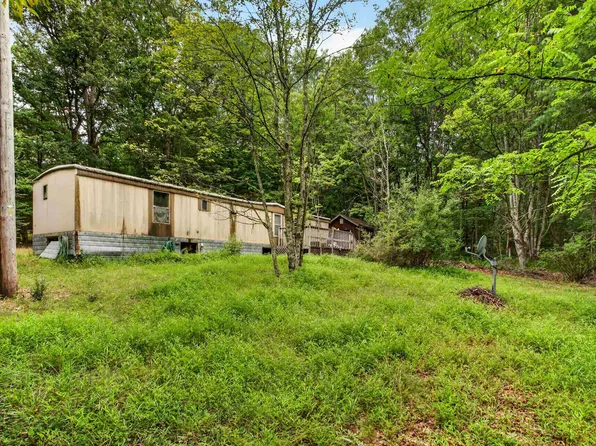 28 Christian Ln, Swoope, VA 24479