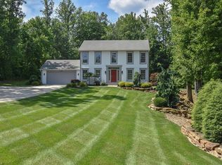 5426 Walnut Grove Cir, Struthers, OH 44471