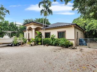 6 Fishermans Trl, Key Largo, FL 33037