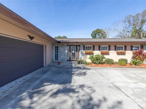 1816 Nursery Rd, Clearwater, FL 33764