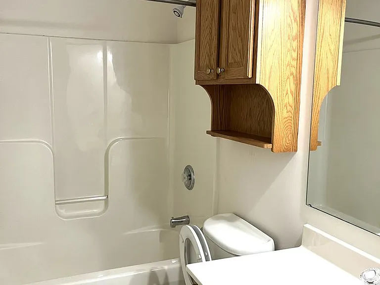 152 Lantern Ln — Photo 22