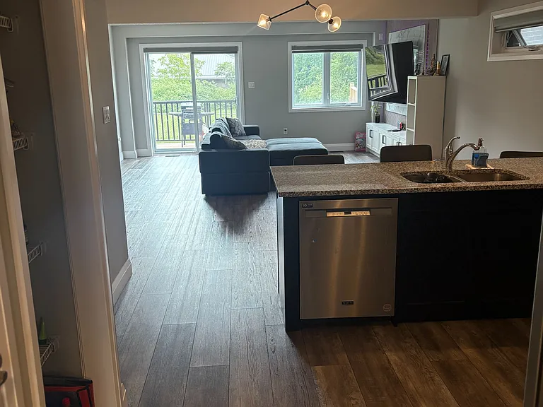 117 Stephenson Way — Photo 6