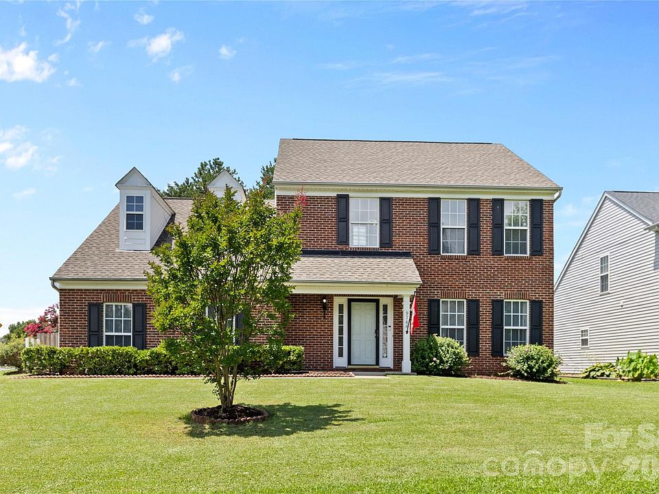 1st image of 9746 Holly Park Dr