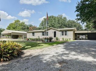 1206 Credeur Rd, Cankton, LA 70584