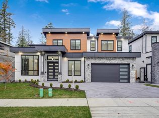 12671 106a Ave, Surrey, BC V3V0E2