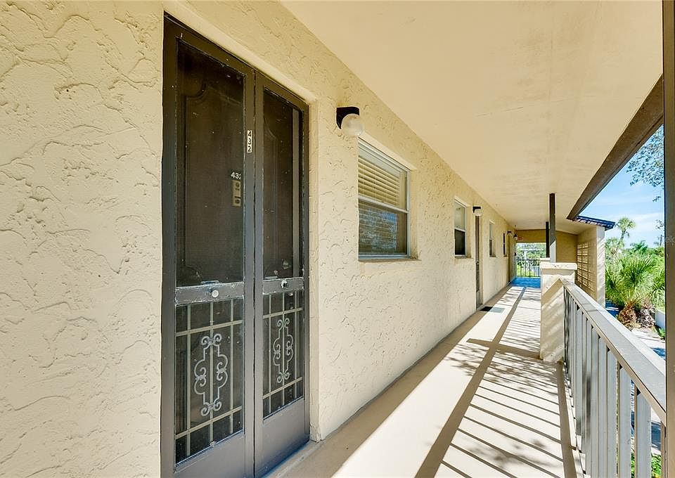 1st image of 2280 STICKNEY POINT ROAD #432