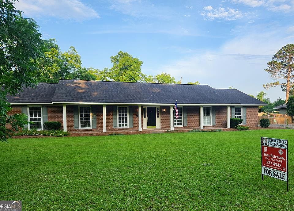 1st image of 106 Sunset Dr