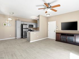 2291 W Horizon Ridge Pkwy, Henderson, NV