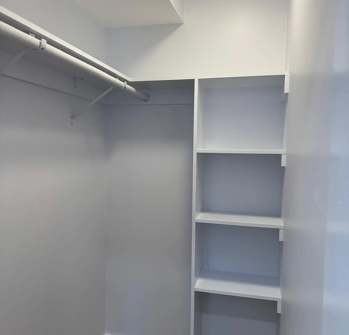 2 bed, 800 sqft, $3,800 — Photo 2