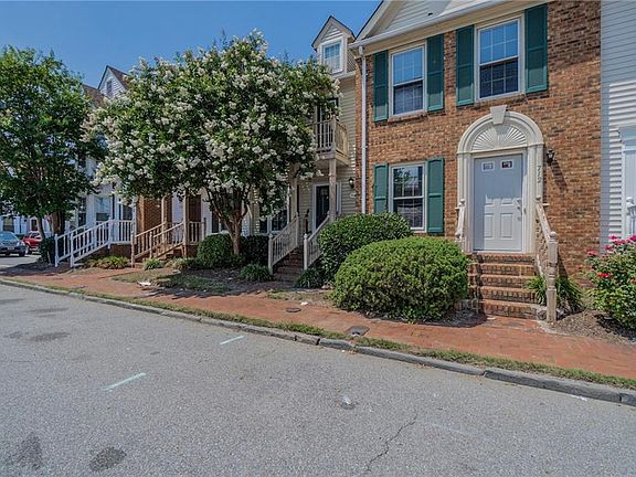 4th image of 714 Firehouse Ln