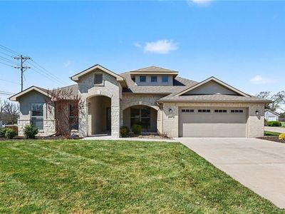 8282 Gleason Rd, Lenexa, KS, 66227