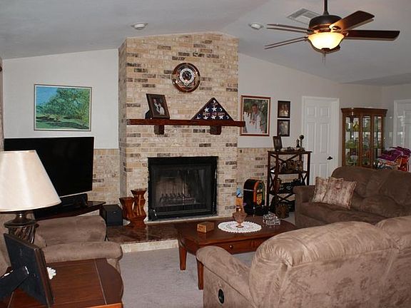 2nd image of 540 Heather Ln
