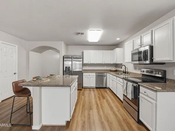 873 E SARATOGA Street, Gilbert, AZ 85296