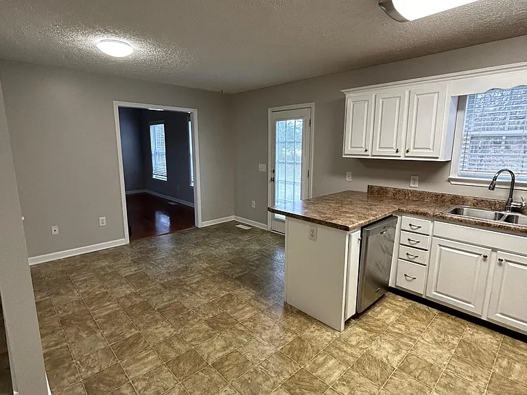 122 Raven Ct — Photo 4