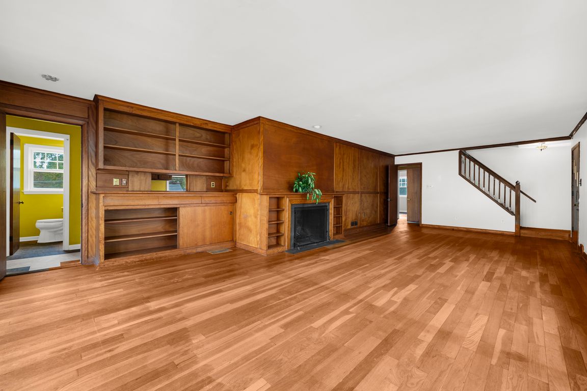 next background image