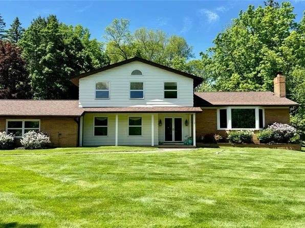 28725 Gates Mills Blvd, Pepper Pike, OH 44124