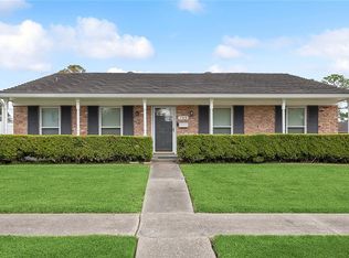 799 Deerfield Rd, Terrytown, LA 70056