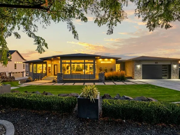 72905 E Grand Bluff Loop, Kennewick, WA 99338