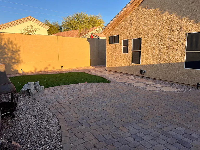 4322 E Milton Dr — Photo 23