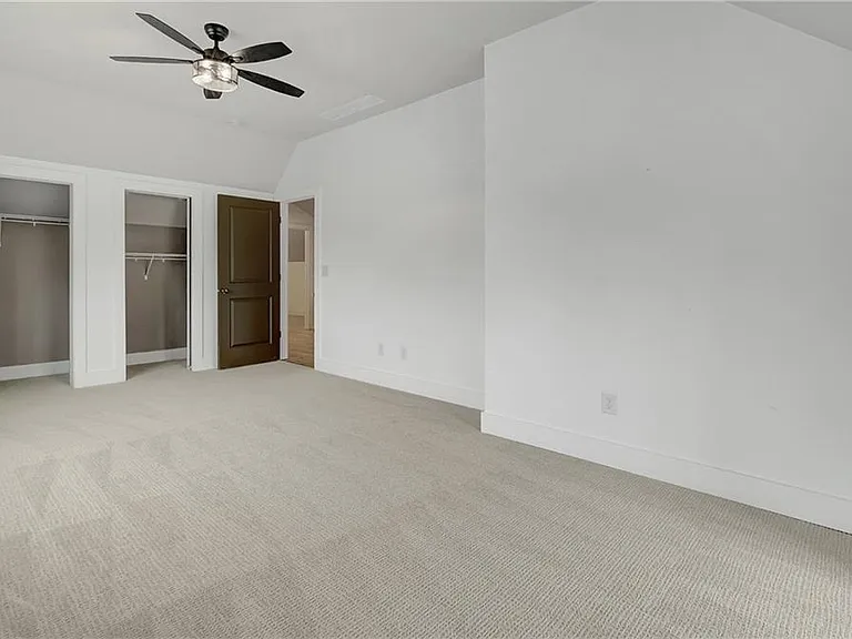 10559 Serenbe Ln — Photo 40