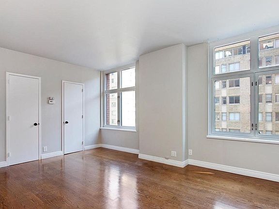 4th image of 188 E 70th St APT 11B