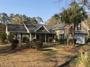 66 Springfield Rd, Beaufort, SC 29907