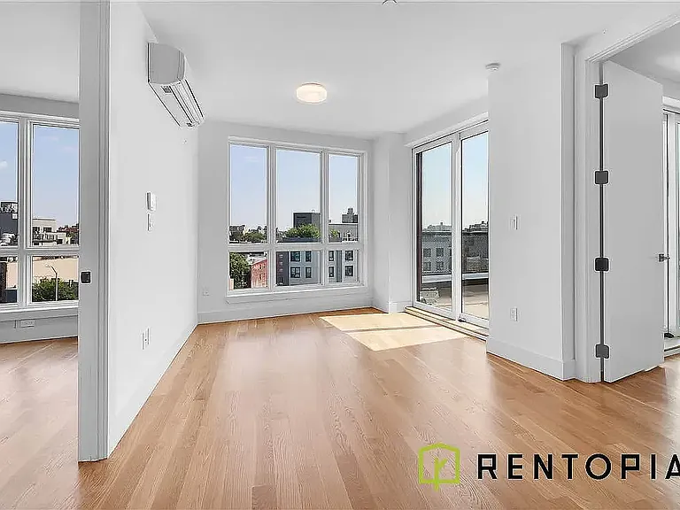 411 Meeker Ave #609D — Photo 4