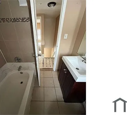 14536 Frankfort St — Photo 5