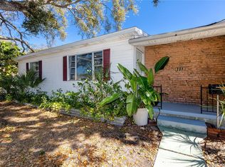 731 72nd St N, Saint Petersburg, FL 33710