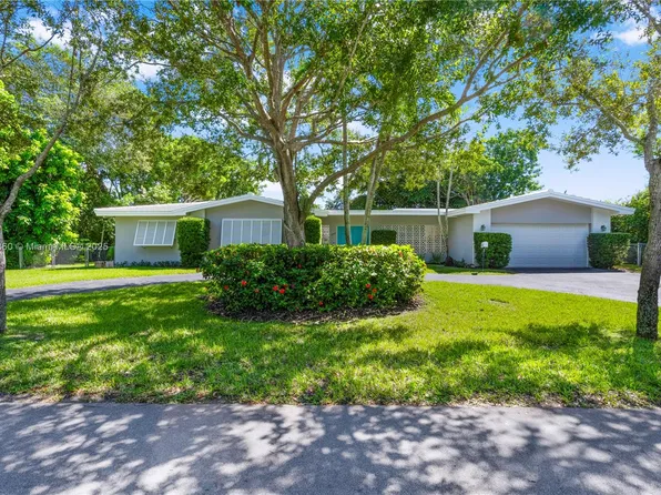 13905 SW 78th Ct, Palmetto Bay, FL 33158