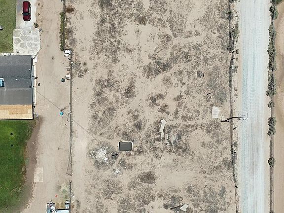 5th image of 11790 S AIRPORT Road #-