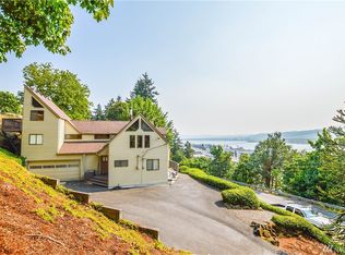 496 N 2nd St, Kalama, WA 98625